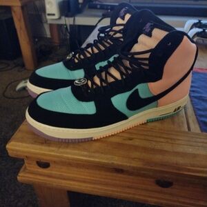 Nike Men's Multicolor Athletic Shoes